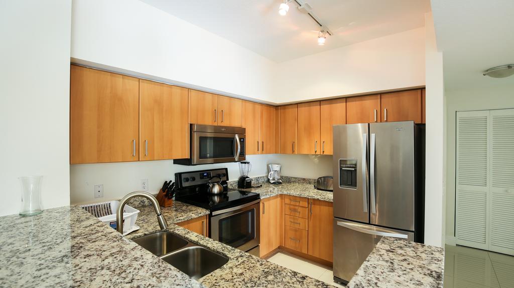 Pelicanstay In Coral Gables Miami Buitenkant foto