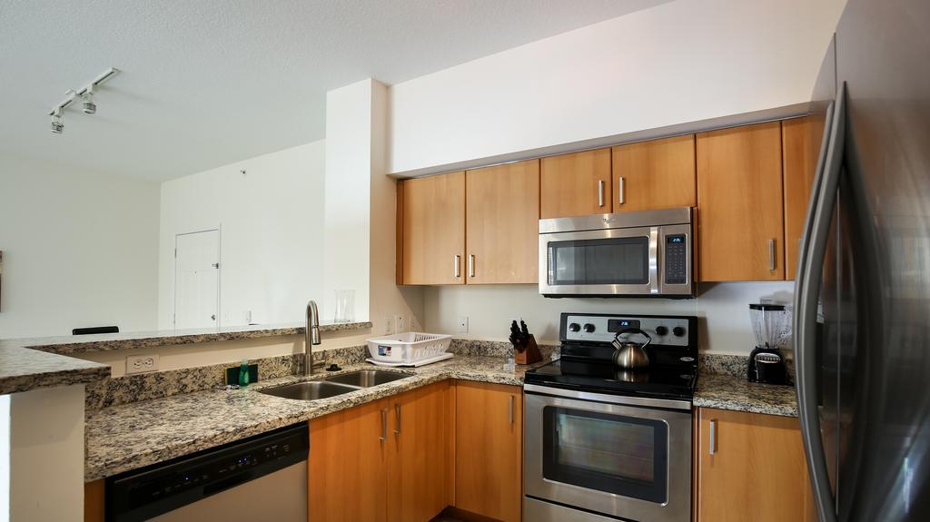 Pelicanstay In Coral Gables Miami Buitenkant foto