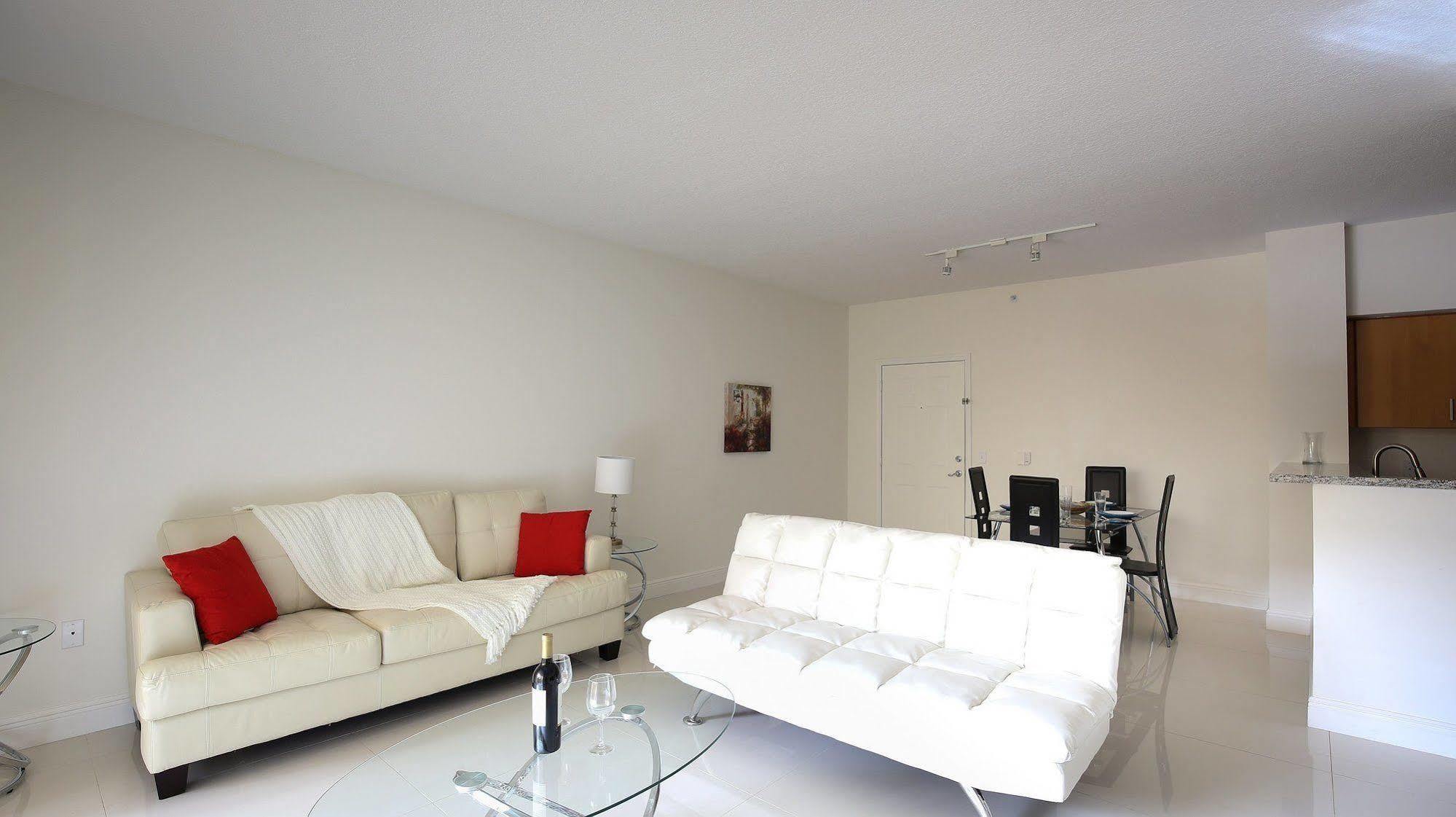 Pelicanstay In Coral Gables Miami Buitenkant foto