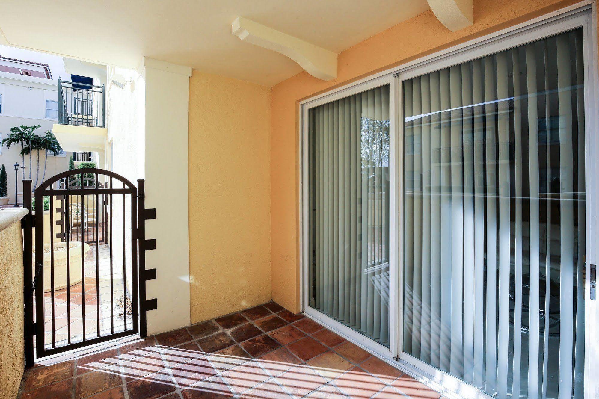 Pelicanstay In Coral Gables Miami Buitenkant foto