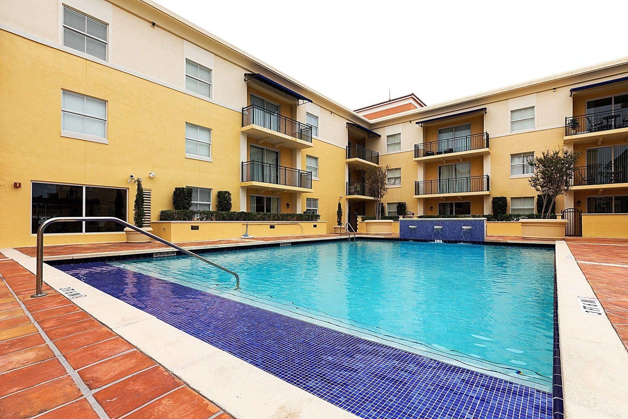 Pelicanstay In Coral Gables Miami Buitenkant foto